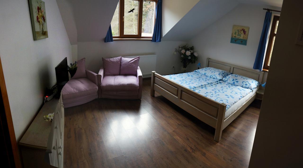 Farma Ztracenka Hotel Porici nad Sazavou Esterno foto